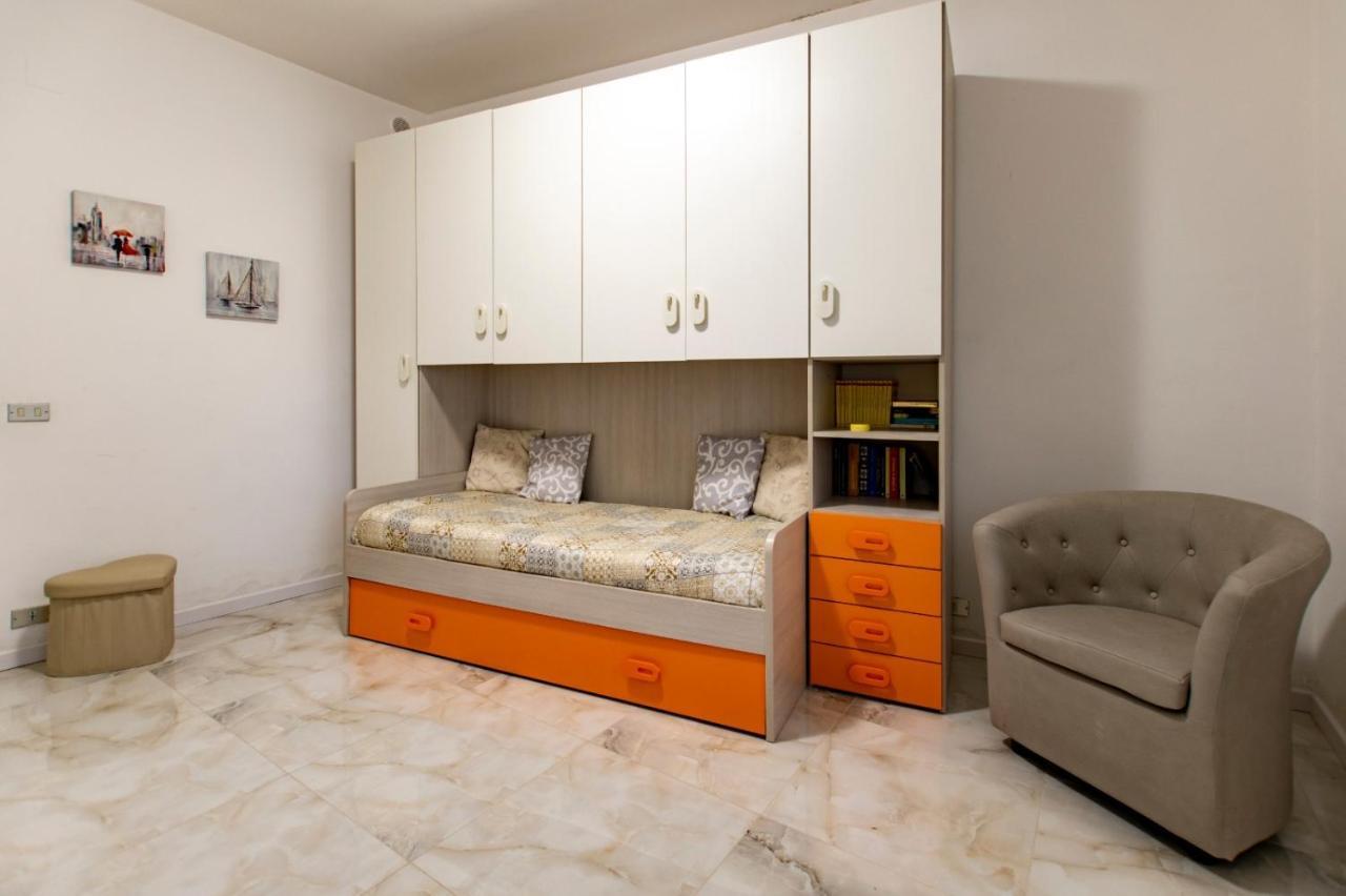 Appartement Madrigio... A Casa Propria à Casamassima Extérieur photo
